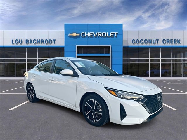 Used 2024 Nissan Sentra SV image 2