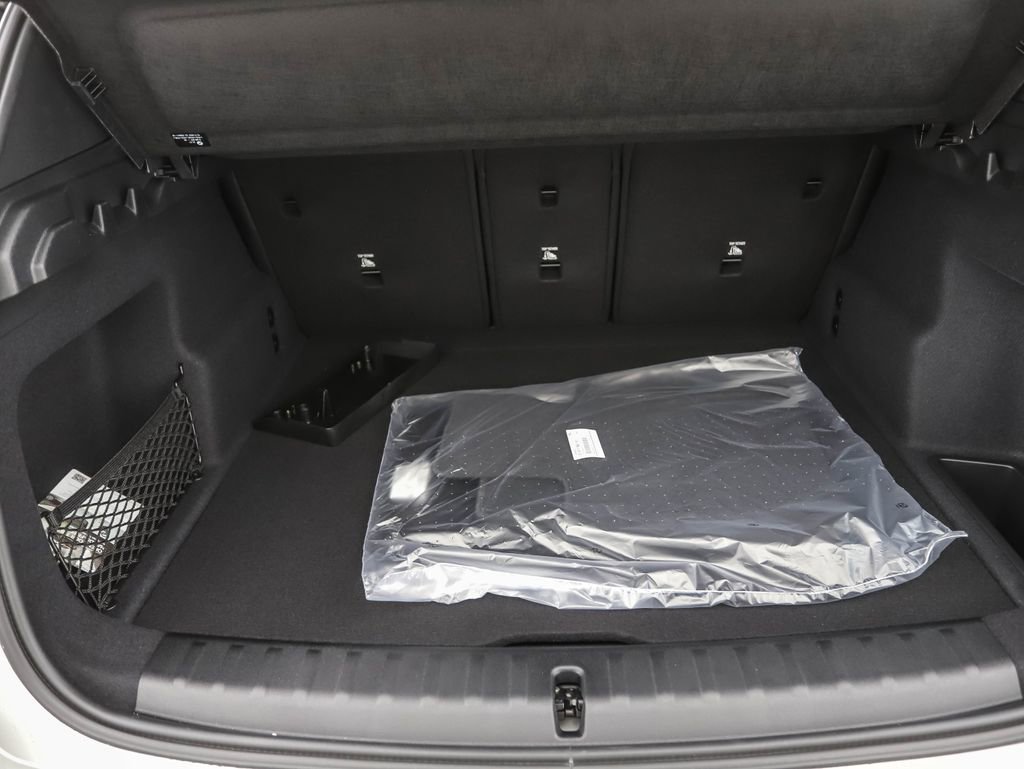 Certified 2025 BMW X1 xDrive28i w/ Convenience Package image 21