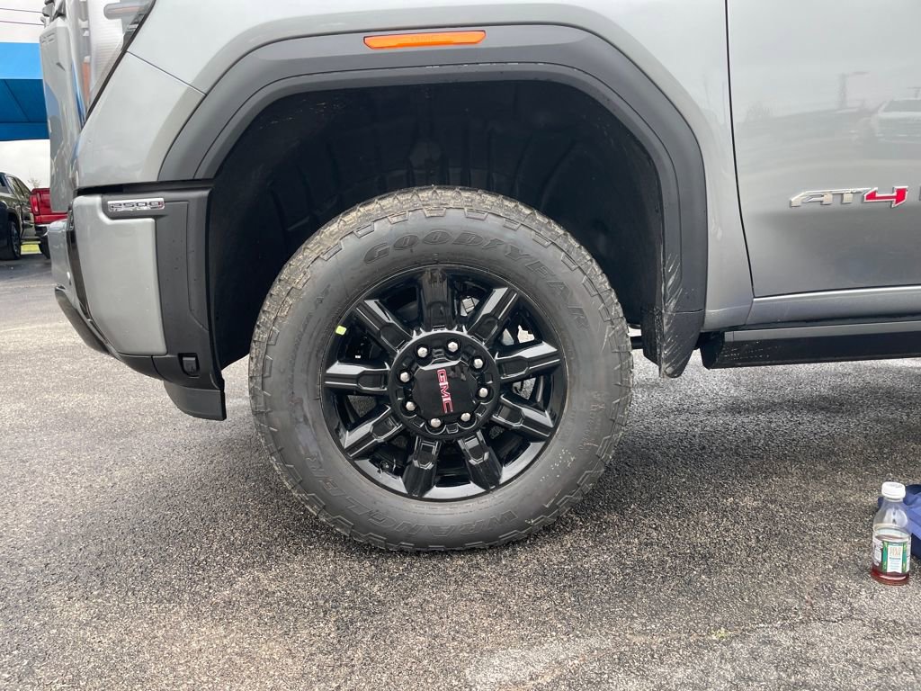 New 2026 GMC Sierra 2500 AT4 w/ AT4 Premium Plus Package image 27