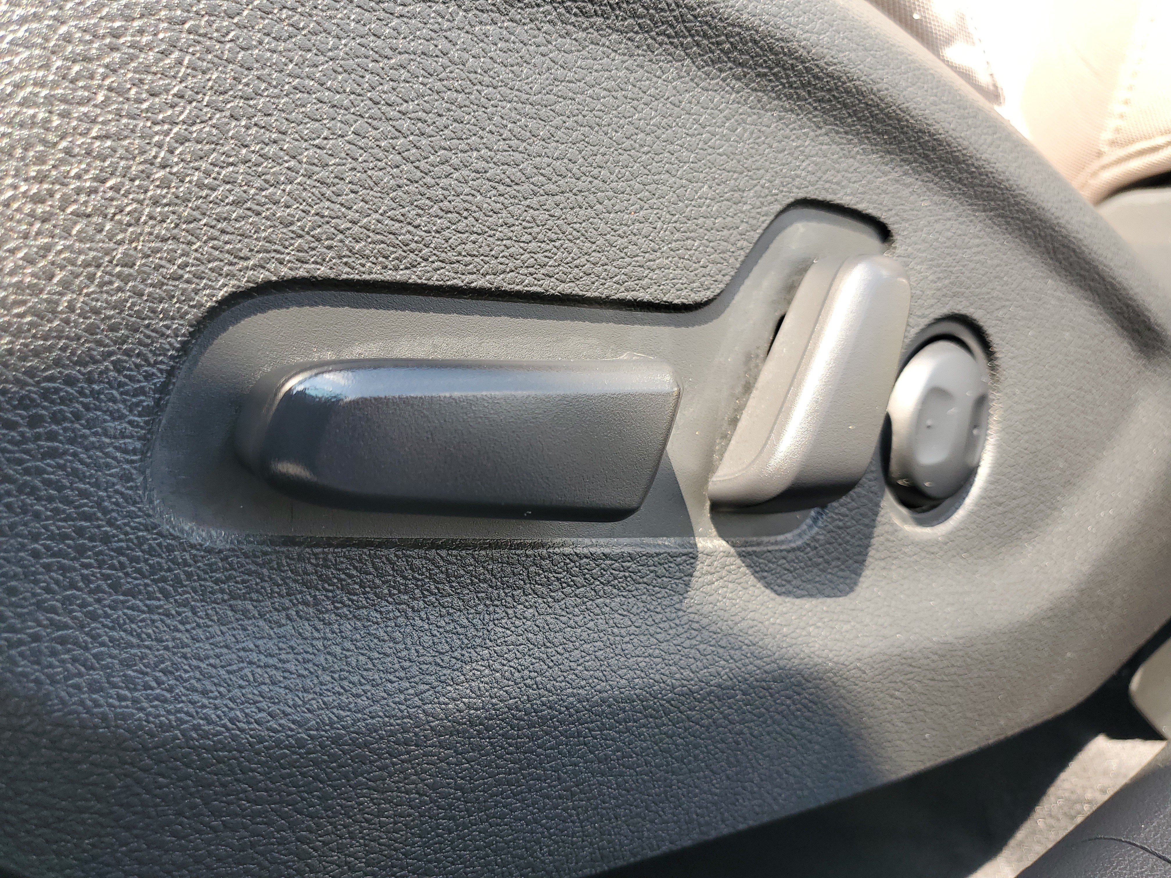 Used 2019 Hyundai Tucson Sport w/ Cargo Package AWD/4WD image 20