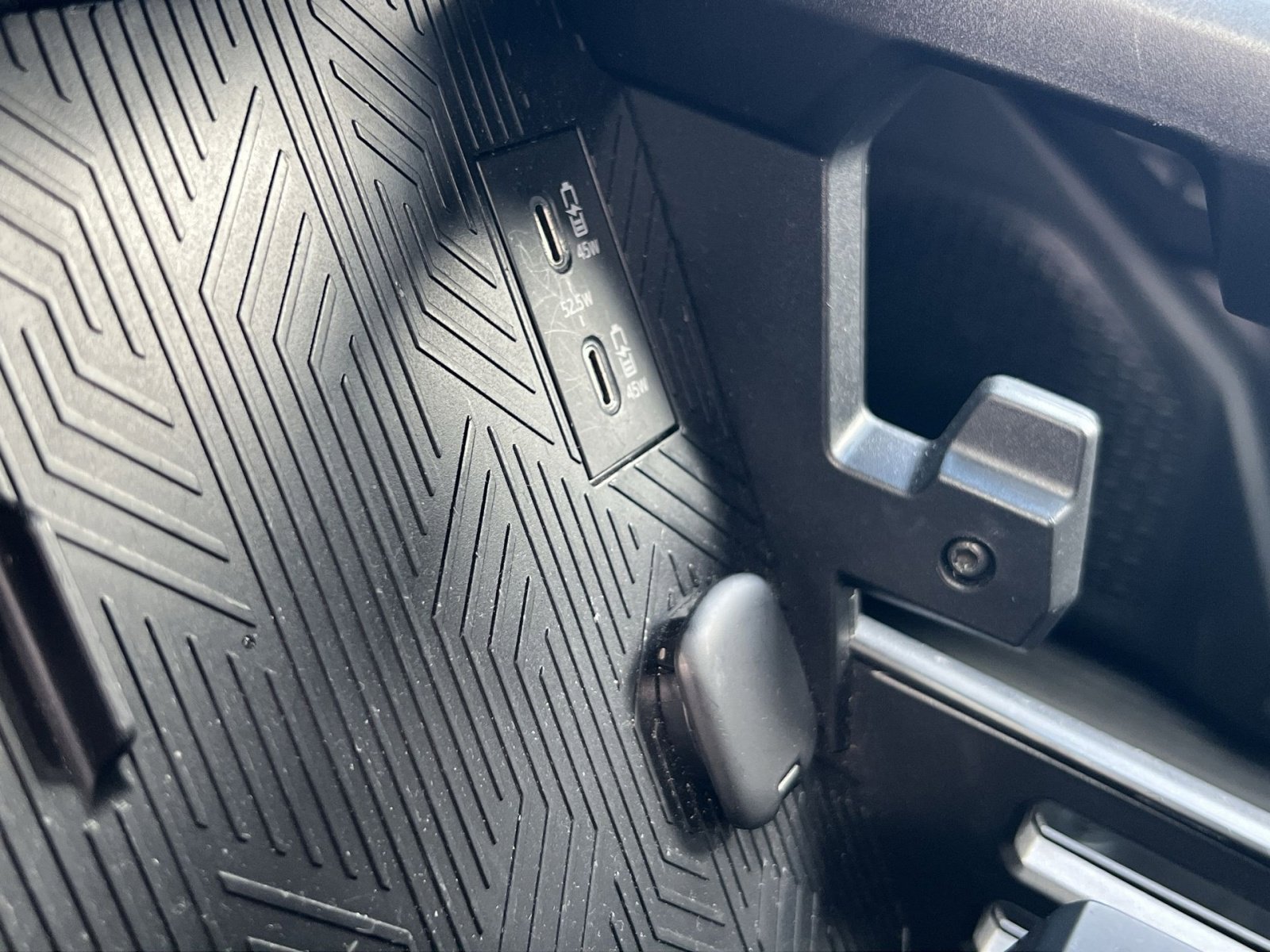 Used 2025 Toyota Tacoma TRD Off-Road image 29