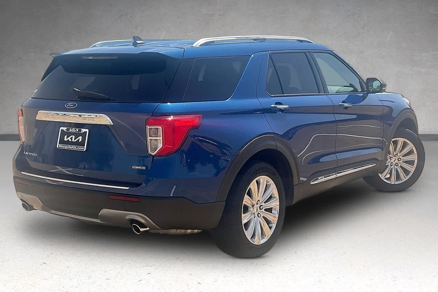 Used 2021 Ford Explorer Limited AWD/4WD image 21