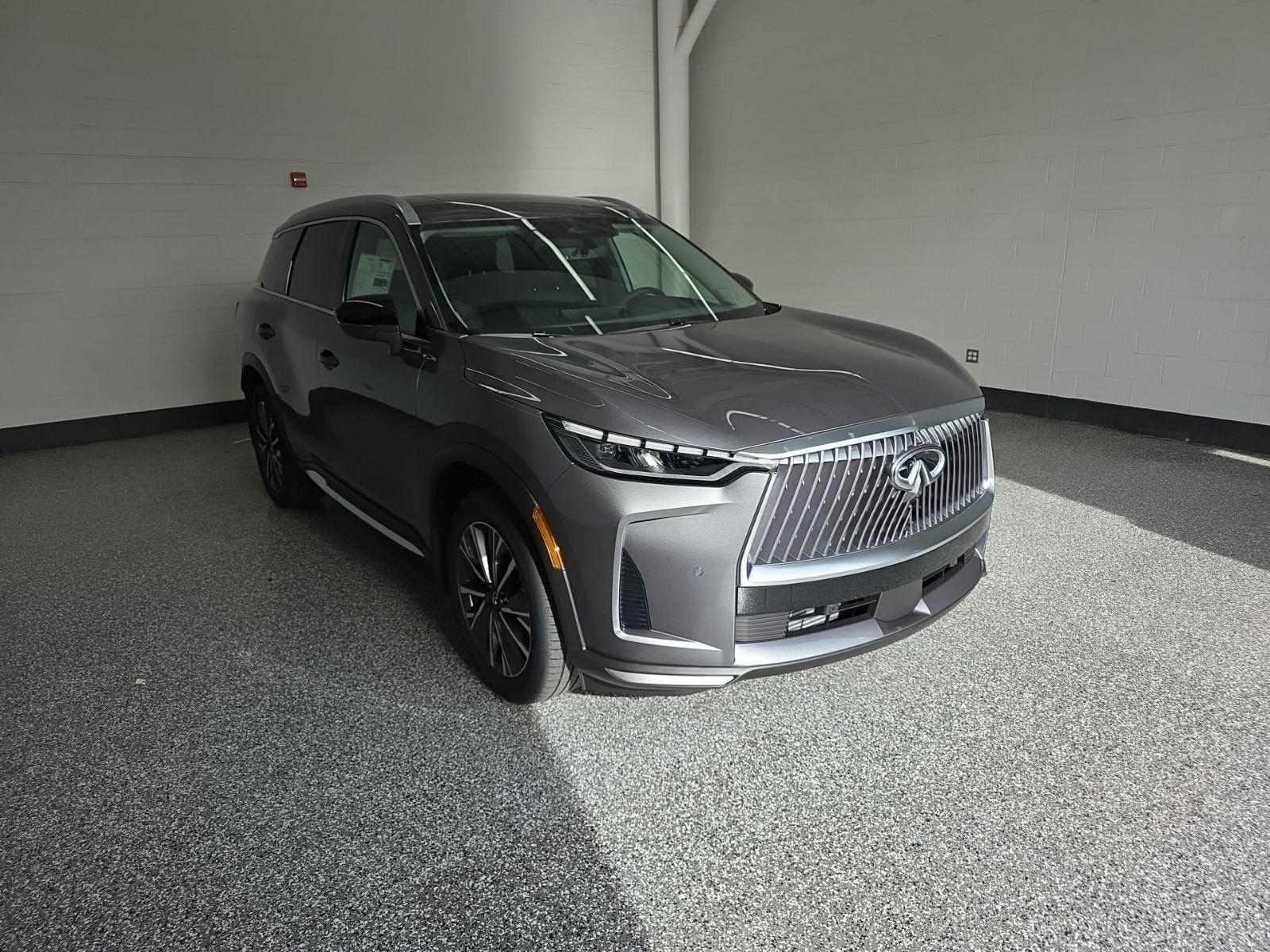 New 2026 INFINITI QX60 Luxe w/ Cargo Package image 7
