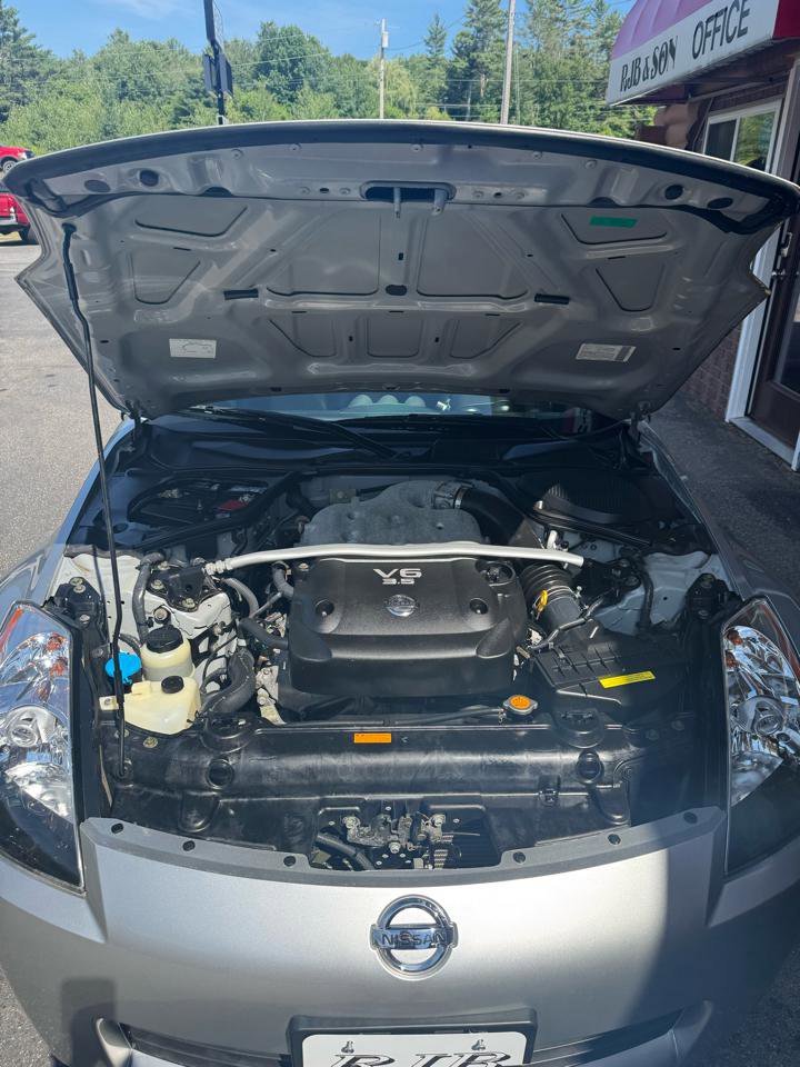 Used 2004 Nissan 350Z Touring image 13