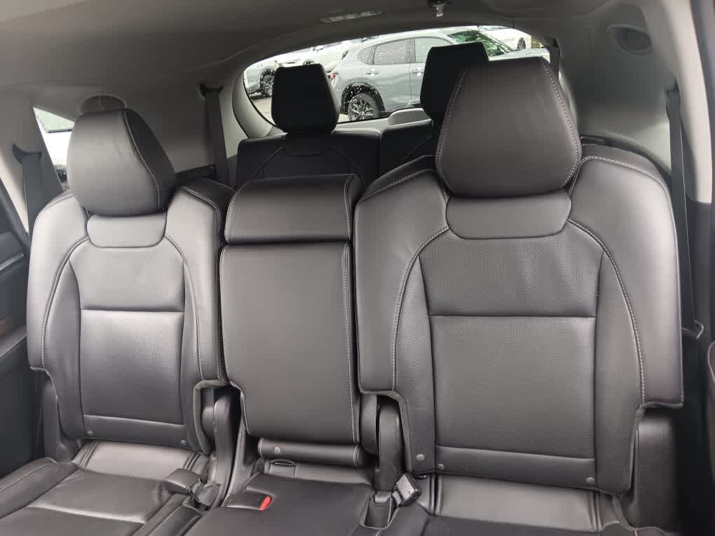 Used 2020 Acura MDX w/ Technology Package AWD/4WD image 13