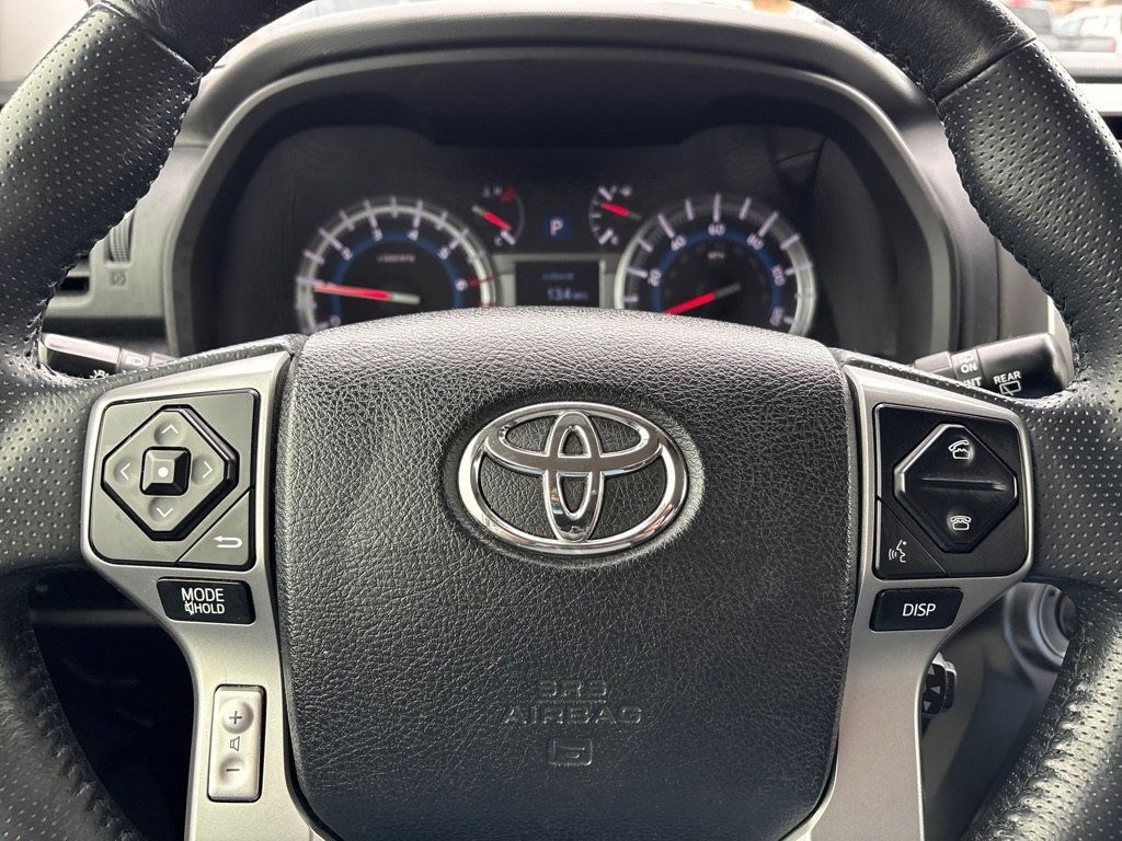 Used 2018 Toyota 4Runner SR5 image 16