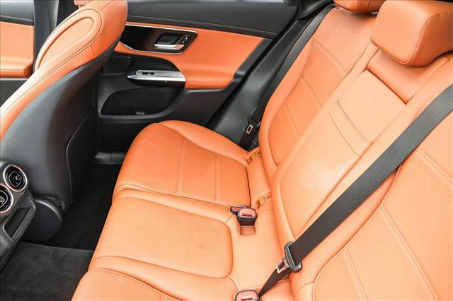 Used 2023 Mercedes-Benz GLC 300 4MATIC image 21