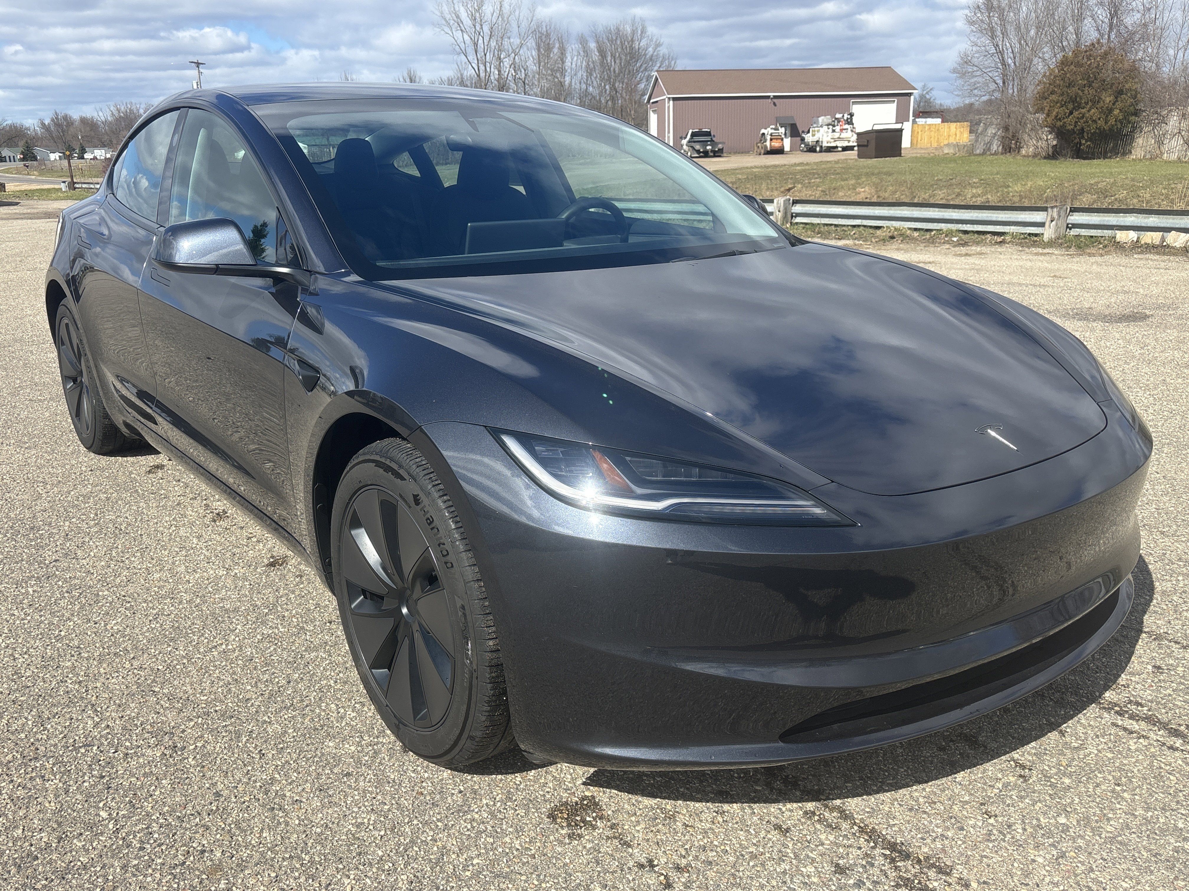 Used 2024 Tesla Model 3 Standard Range image 2