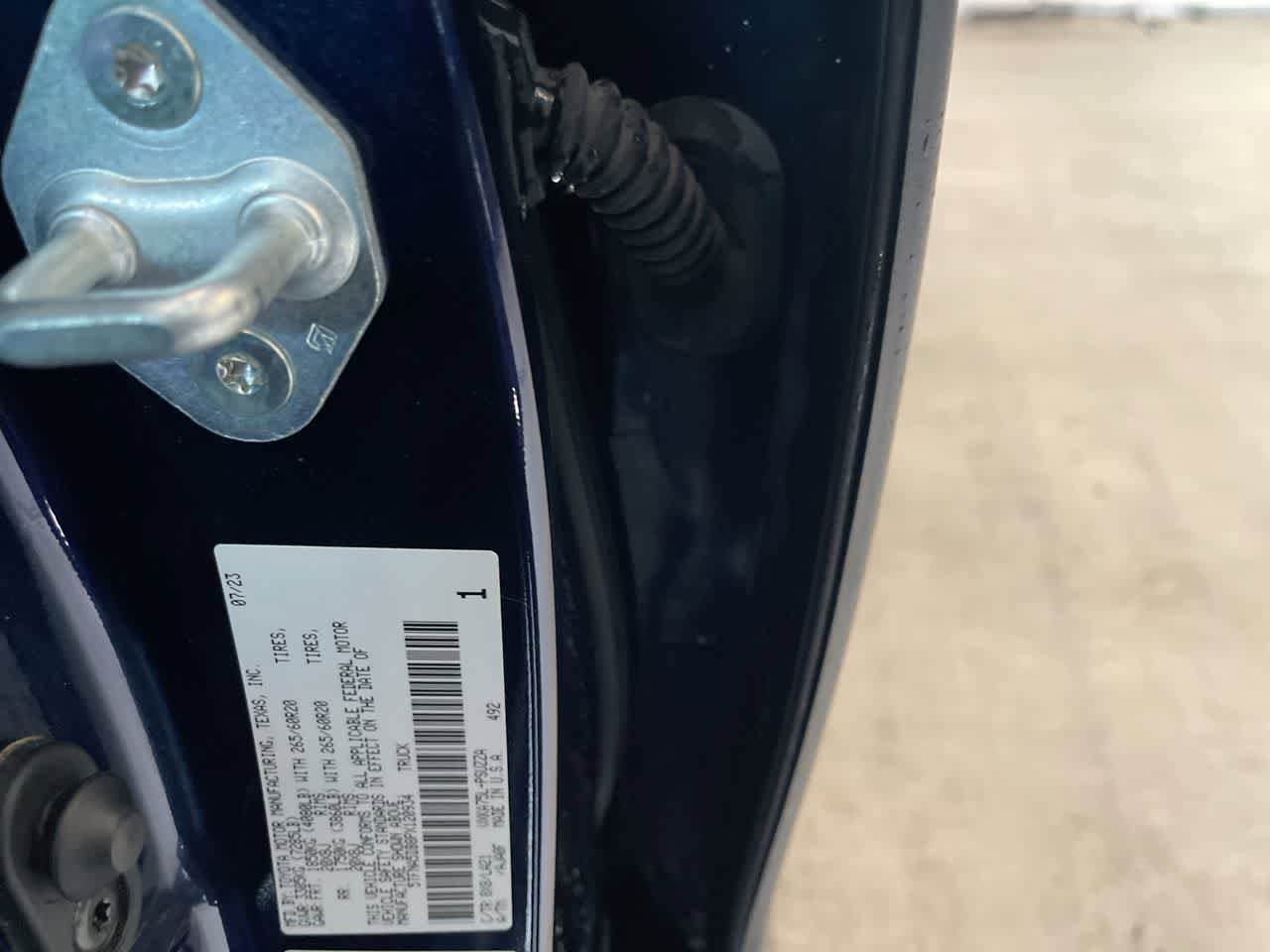 Used 2023 Toyota Tundra Platinum image 28