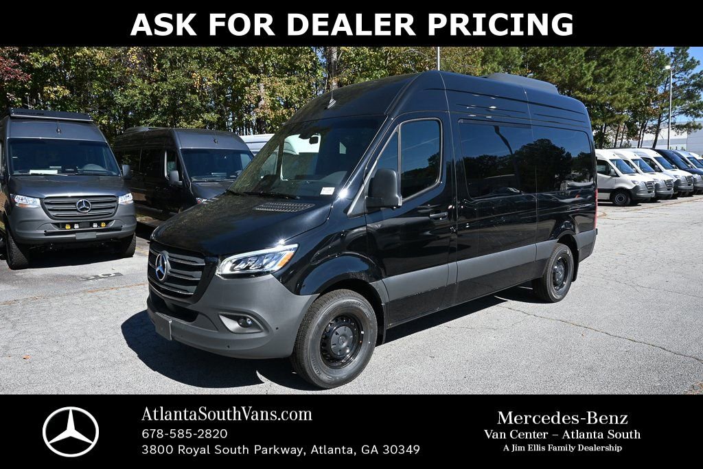 Used 2025 Mercedes-Benz Sprinter 2500 image 1