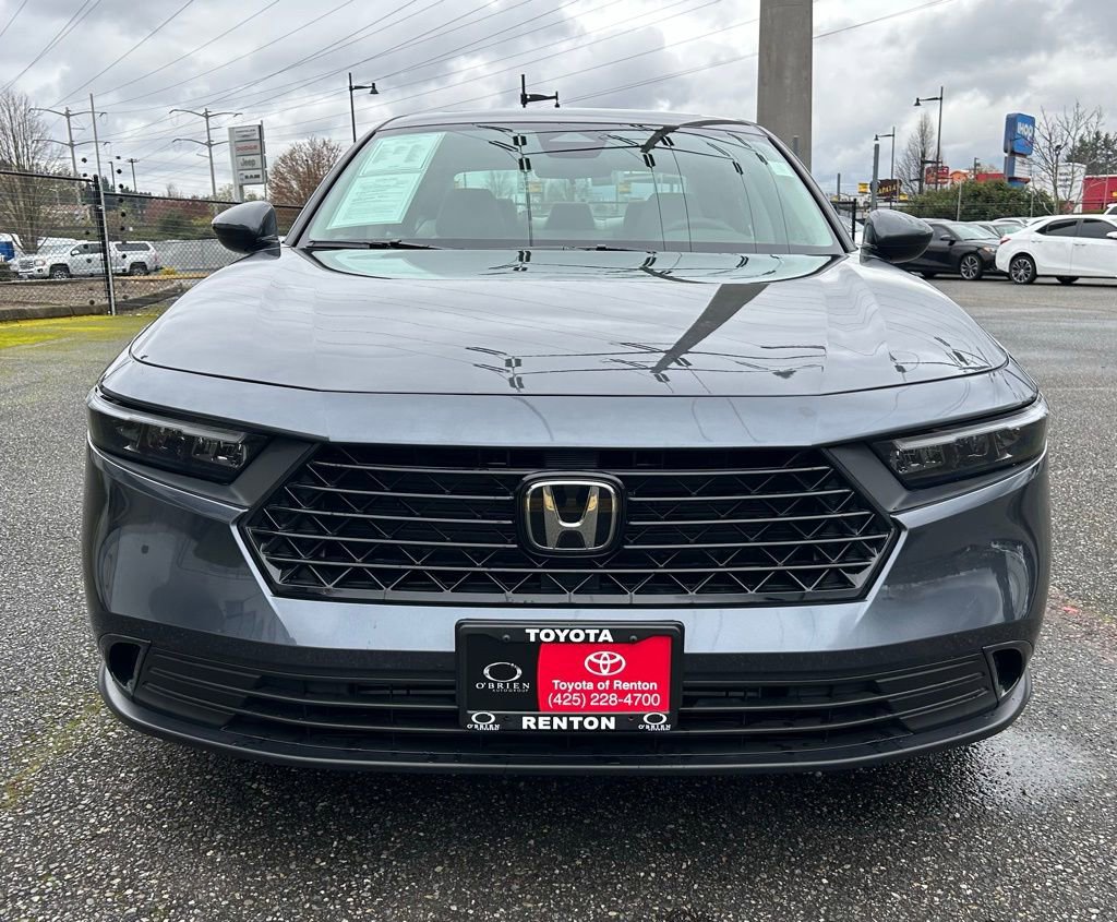 Used 2024 Honda Accord EX image 2