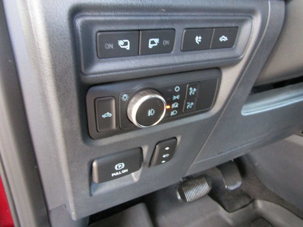 Used 2022 Ford F150 Lariat w/ Equipment Group 502A High AWD/4WD image 37