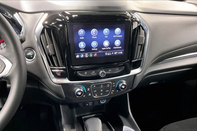 Used 2023 Chevrolet Traverse LT w/ LT Premium Package image 4