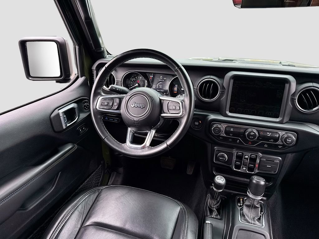 Used 2022 Jeep Wrangler Unlimited Sahara image 15