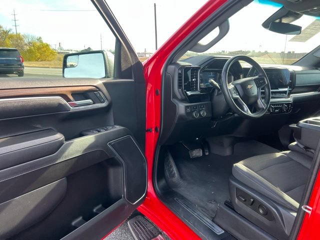 Used 2023 Chevrolet Silverado 1500 LT w/ Protection Package AWD/4WD image 11