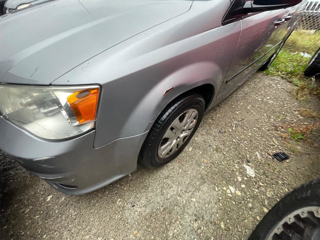 Used 2013 Dodge Grand Caravan American Value Package image 6