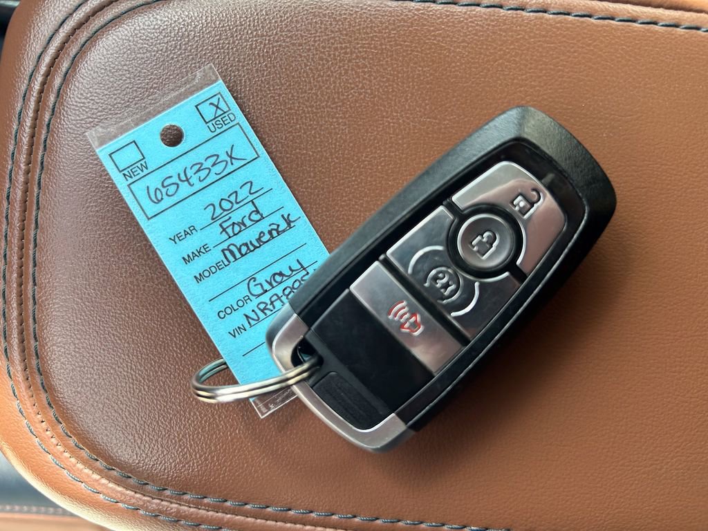 Used 2022 Ford Maverick Lariat w/ Lariat Luxury Package image 33