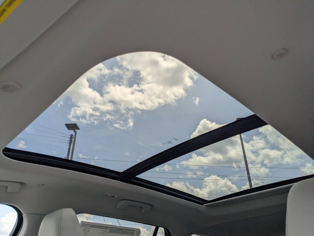 New 2026 Lincoln Aviator Reserve w/ Illumination Package RWD image 23