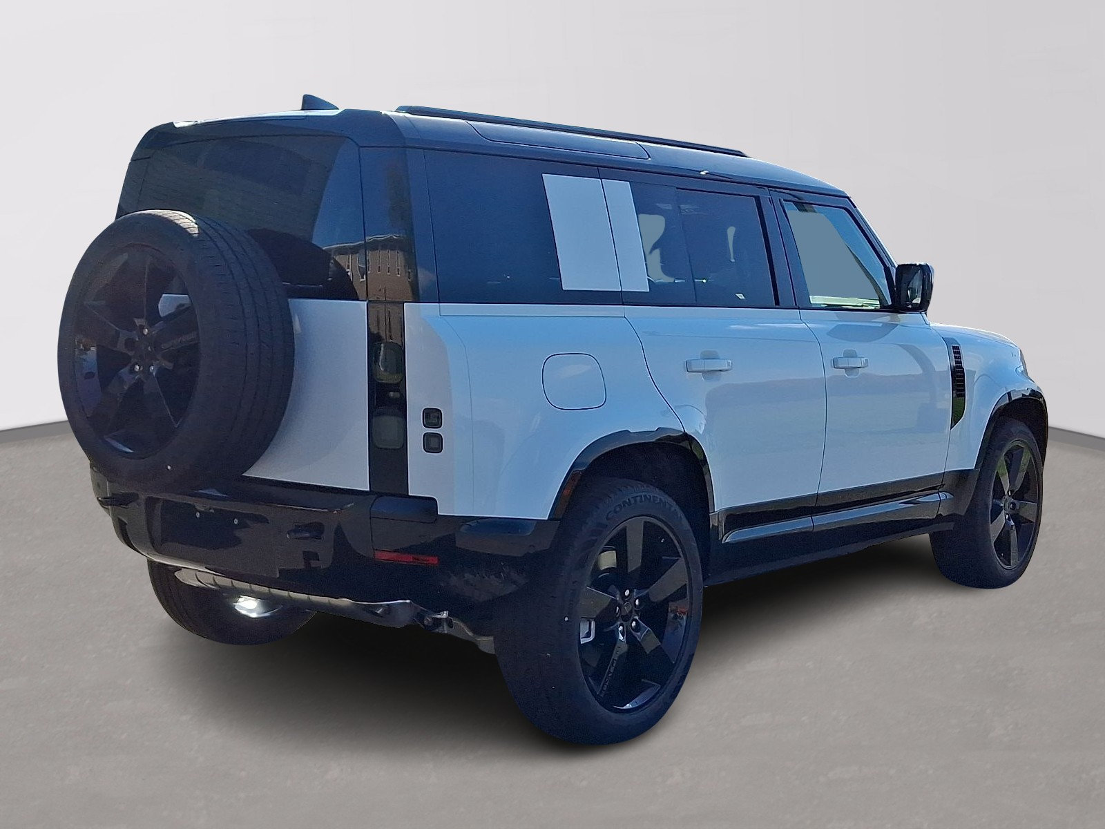 New 2027 Land Rover Defender 110 X-Dynamic SE AWD/4WD image 3