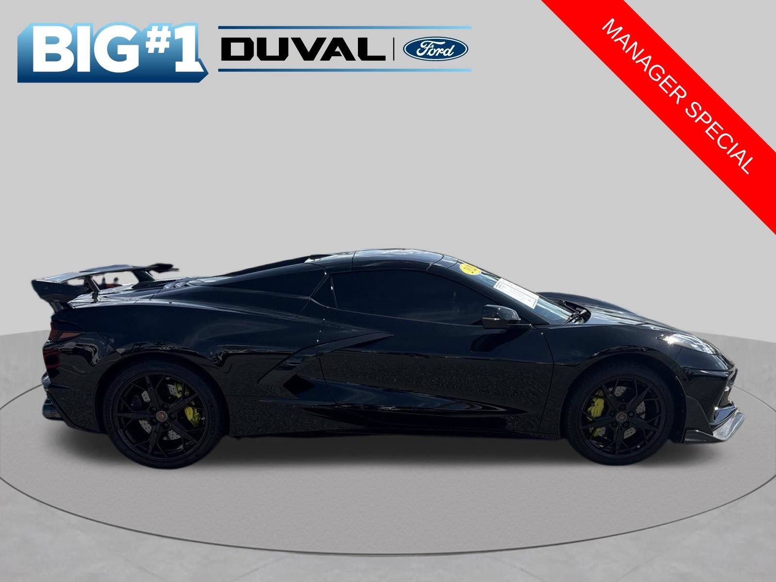 Used 2021 Chevrolet Corvette Stingray Premium Conv w/ Z51 Performance Package RWD image 4