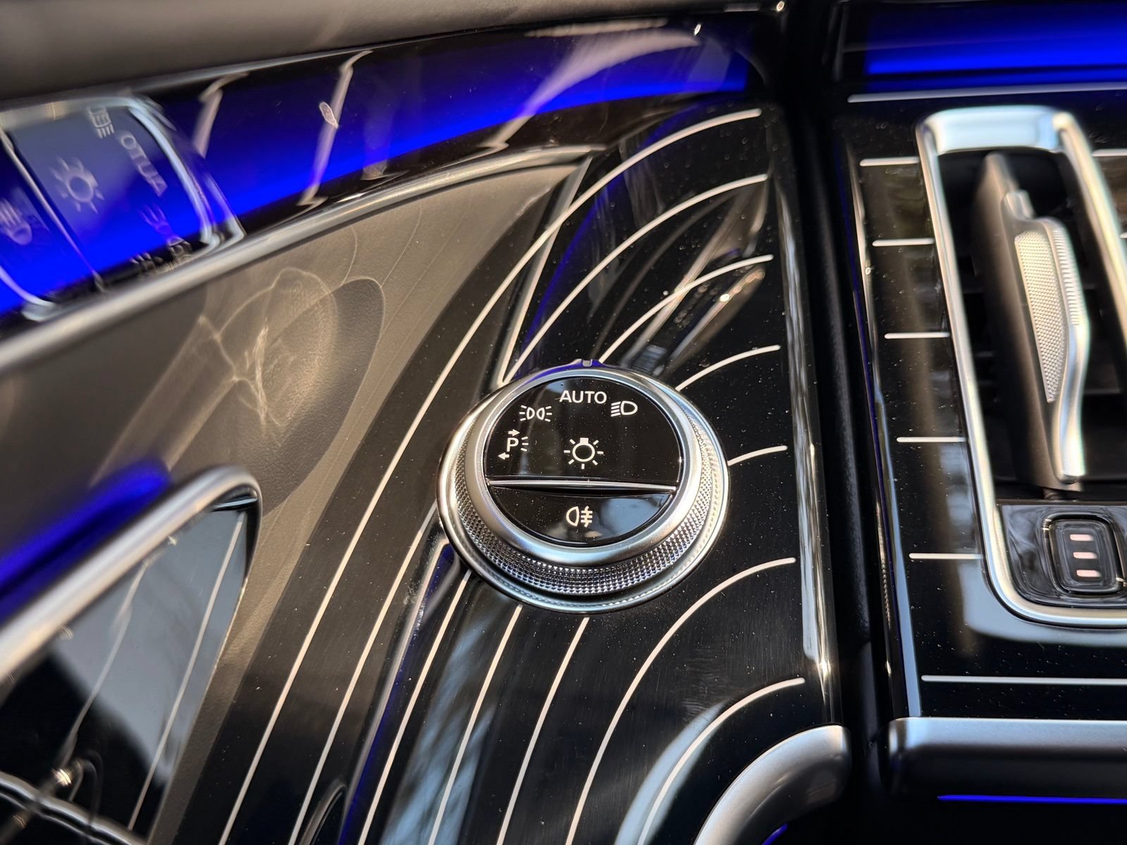 New 2026 Mercedes-Benz S 63 AMG S image 22