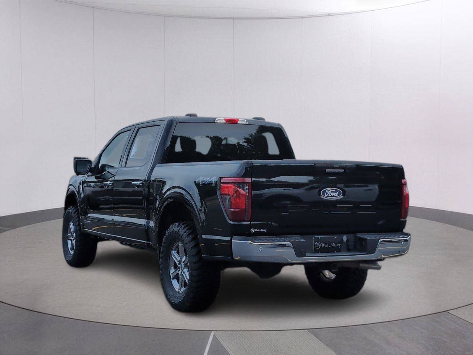 Used 2024 Ford F150 XLT w/ Mobile Office Package AWD/4WD image 5