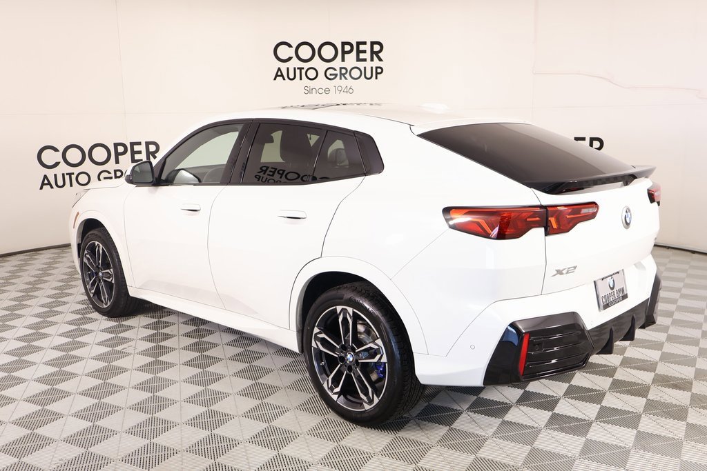 Used 2025 BMW X2 xDrive28i image 23