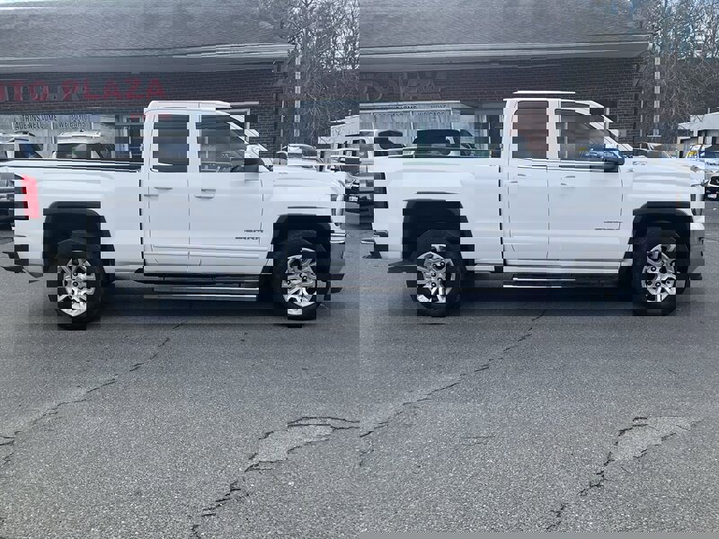 Used 2016 GMC Sierra 1500 SLE w/ SLE Value Package image 4