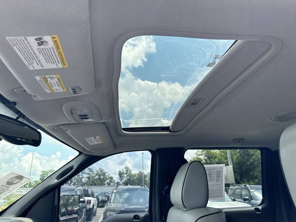 Used 2006 Lincoln Mark LT 4x4 image 19