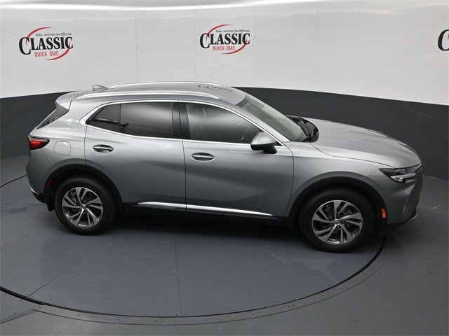 Used 2023 Buick Envision Essence image 22