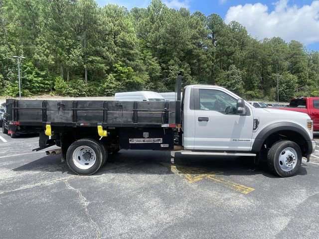 Used 2019 Ford F550 4x4 Regular Cab Super Duty w/ XL Value Package image 2