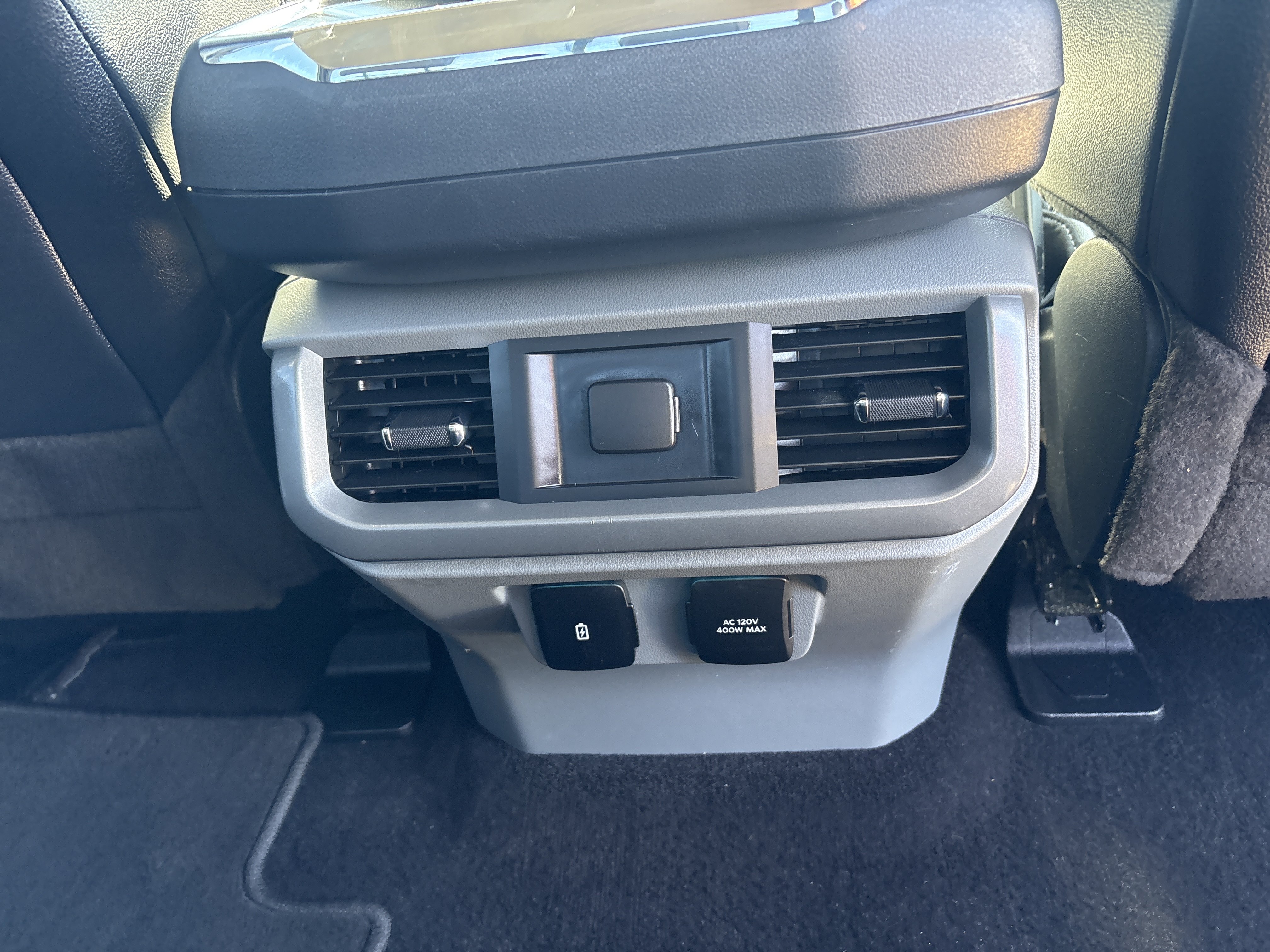 Used 2022 Ford F150 Lariat RWD image 9