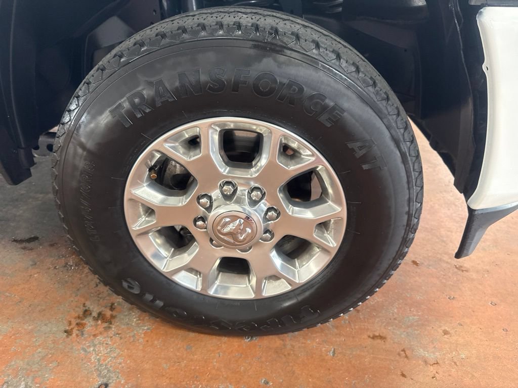 Used 2024 RAM 2500 Laramie AWD/4WD image 10