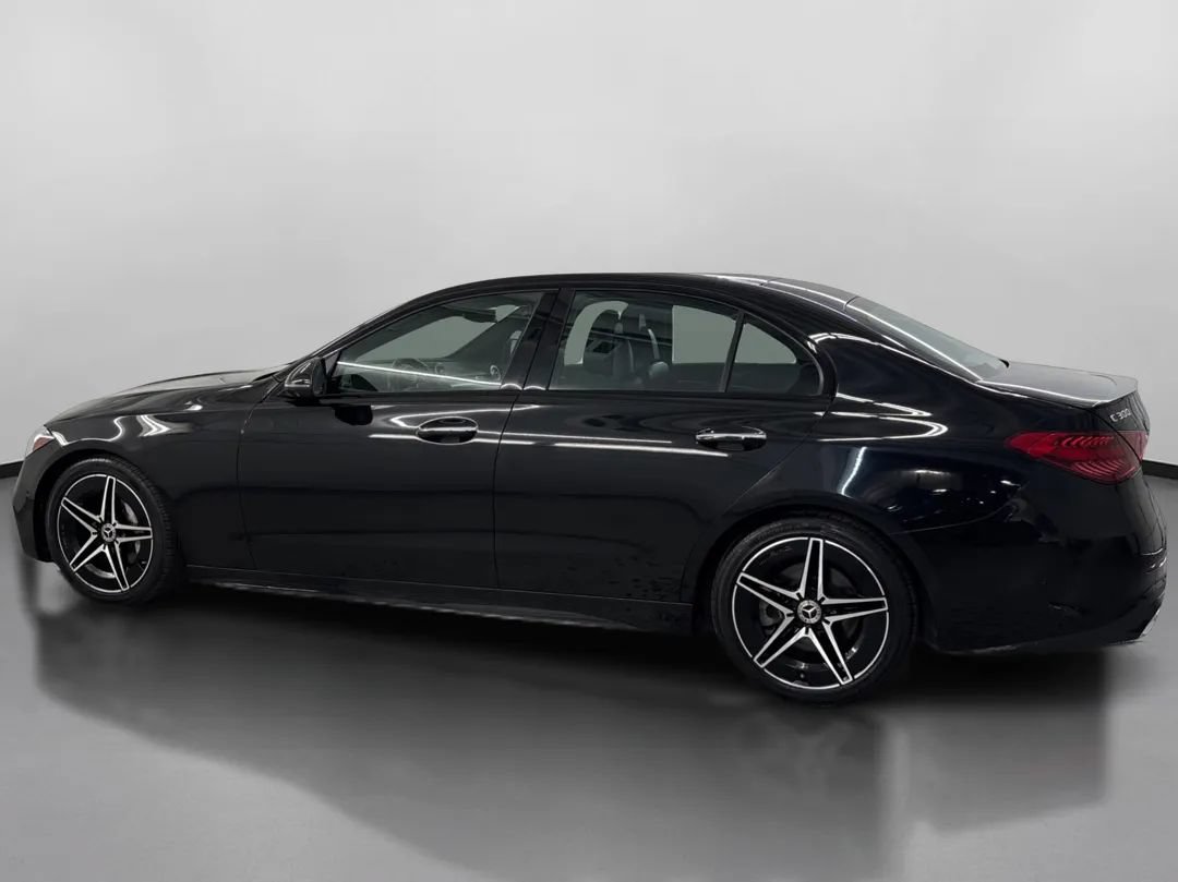 Used 2022 Mercedes-Benz C 300 4MATIC Sedan image 5