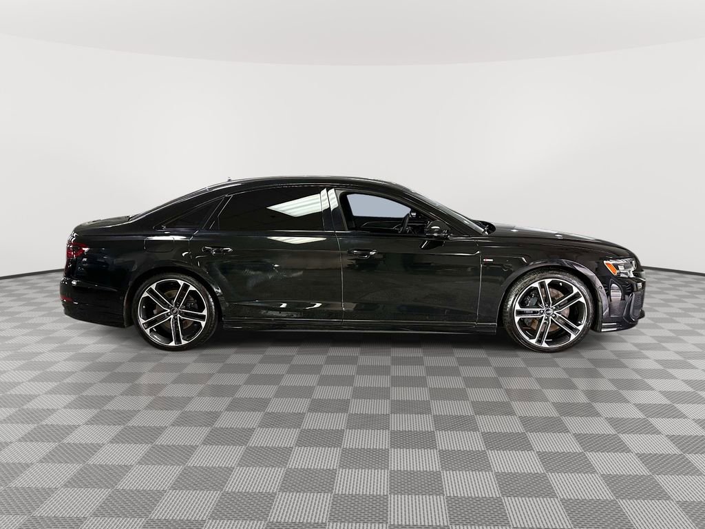 Used 2025 Audi A8 L 3.0T w/ Executive Package AWD/4WD image 2