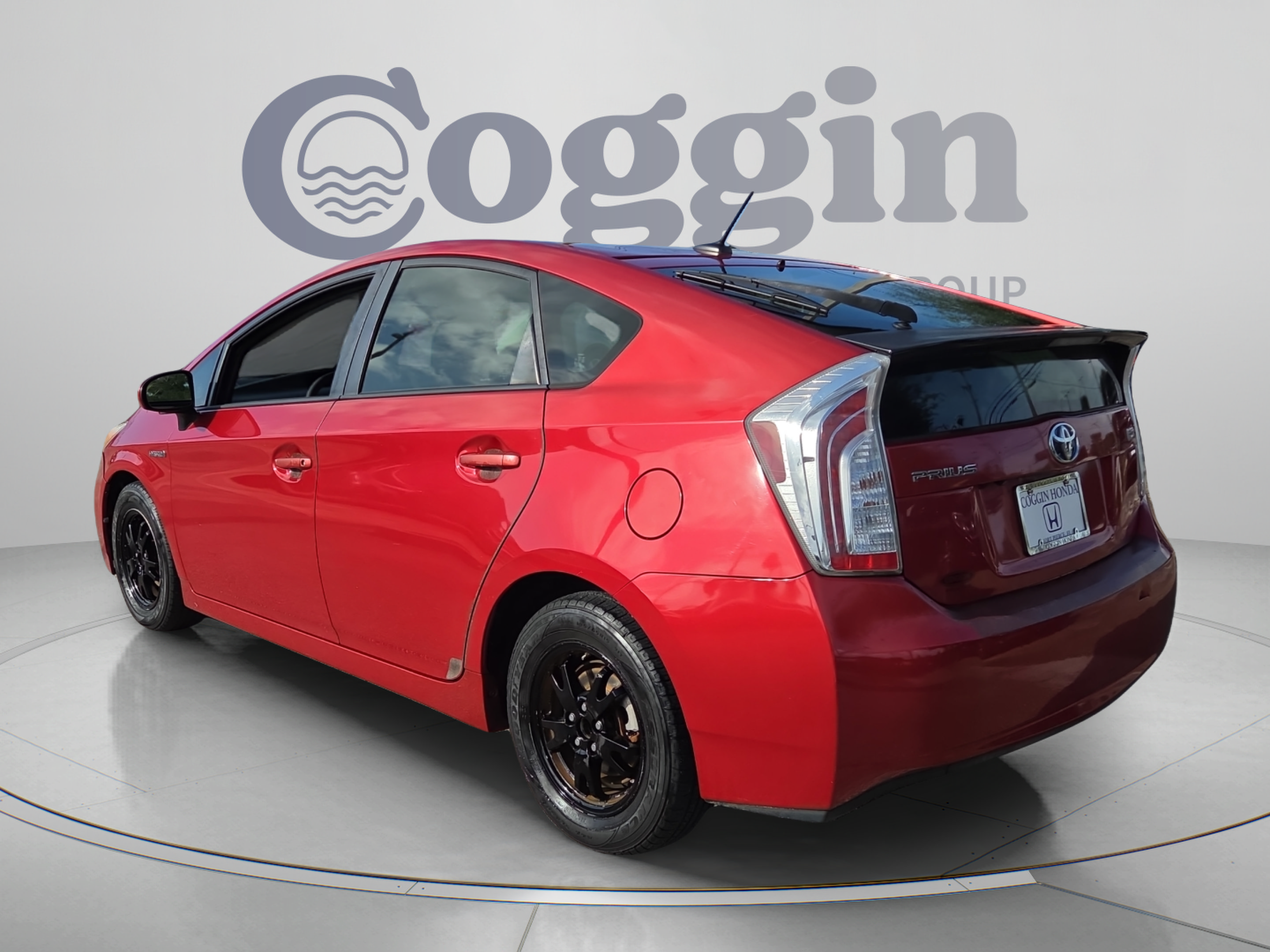 Used 2013 Toyota Prius Three FWD image 3