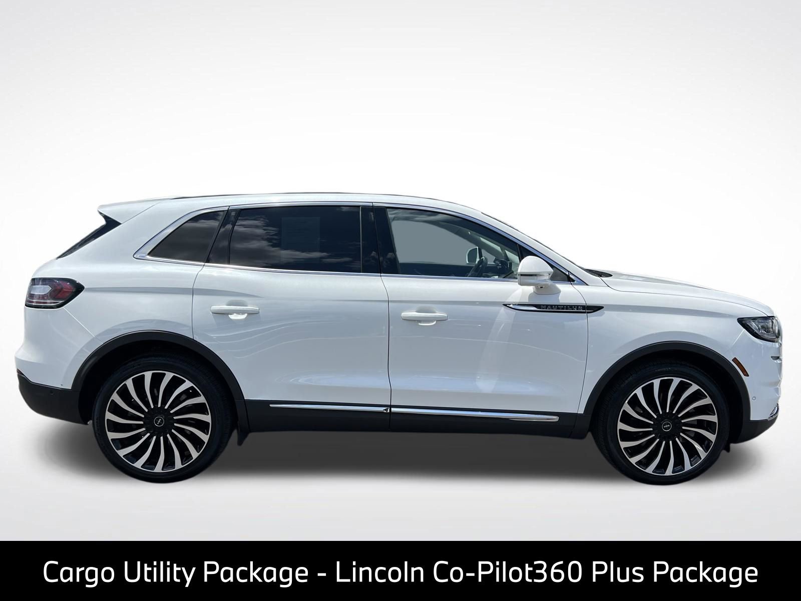 Used 2021 Lincoln Nautilus Black Label w/ Class II Trailer Tow Package AWD/4WD image 12