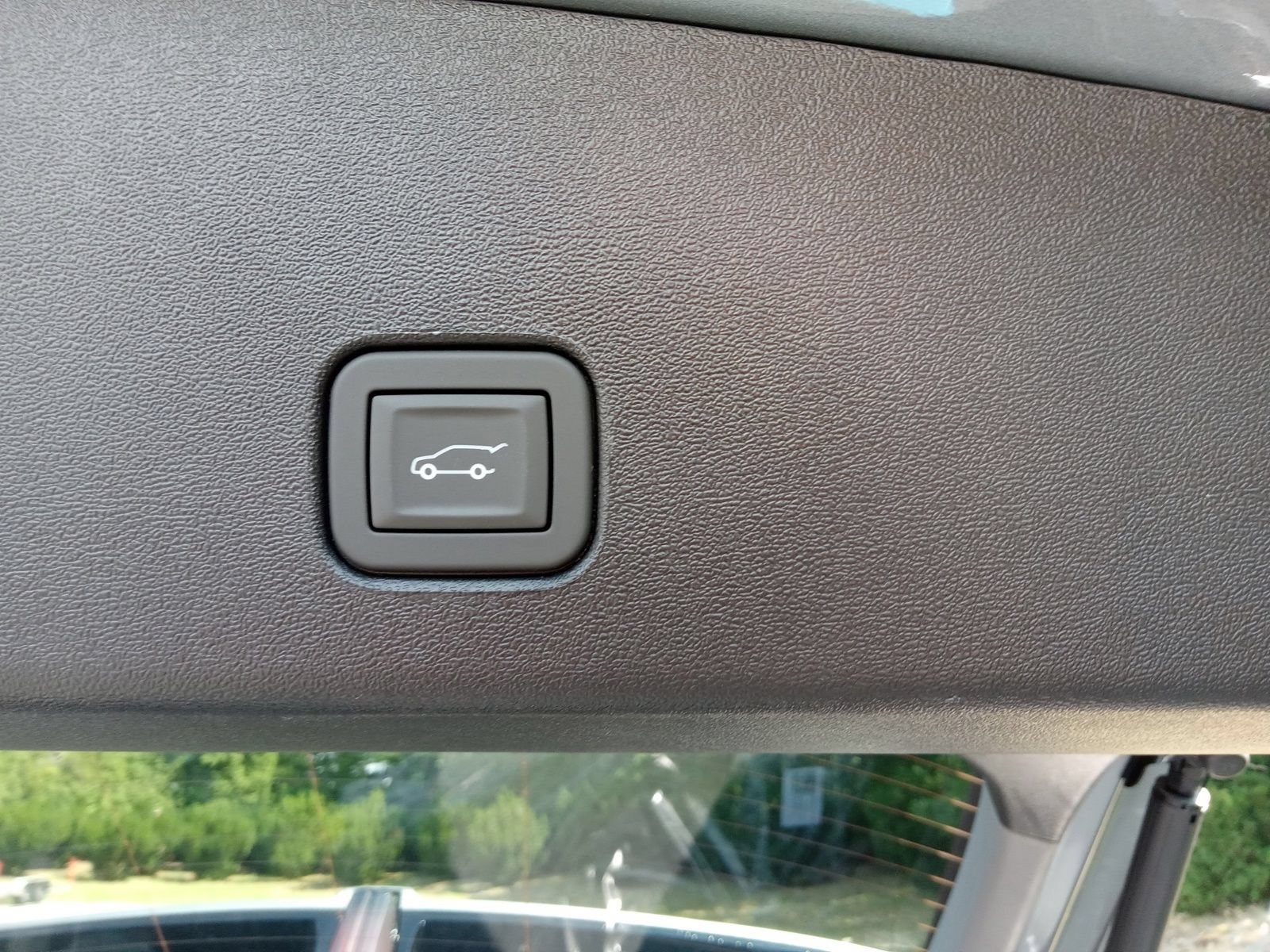 New 2027 Cadillac Optiq Sport w/ LPO, ONYX Package AWD/4WD image 26