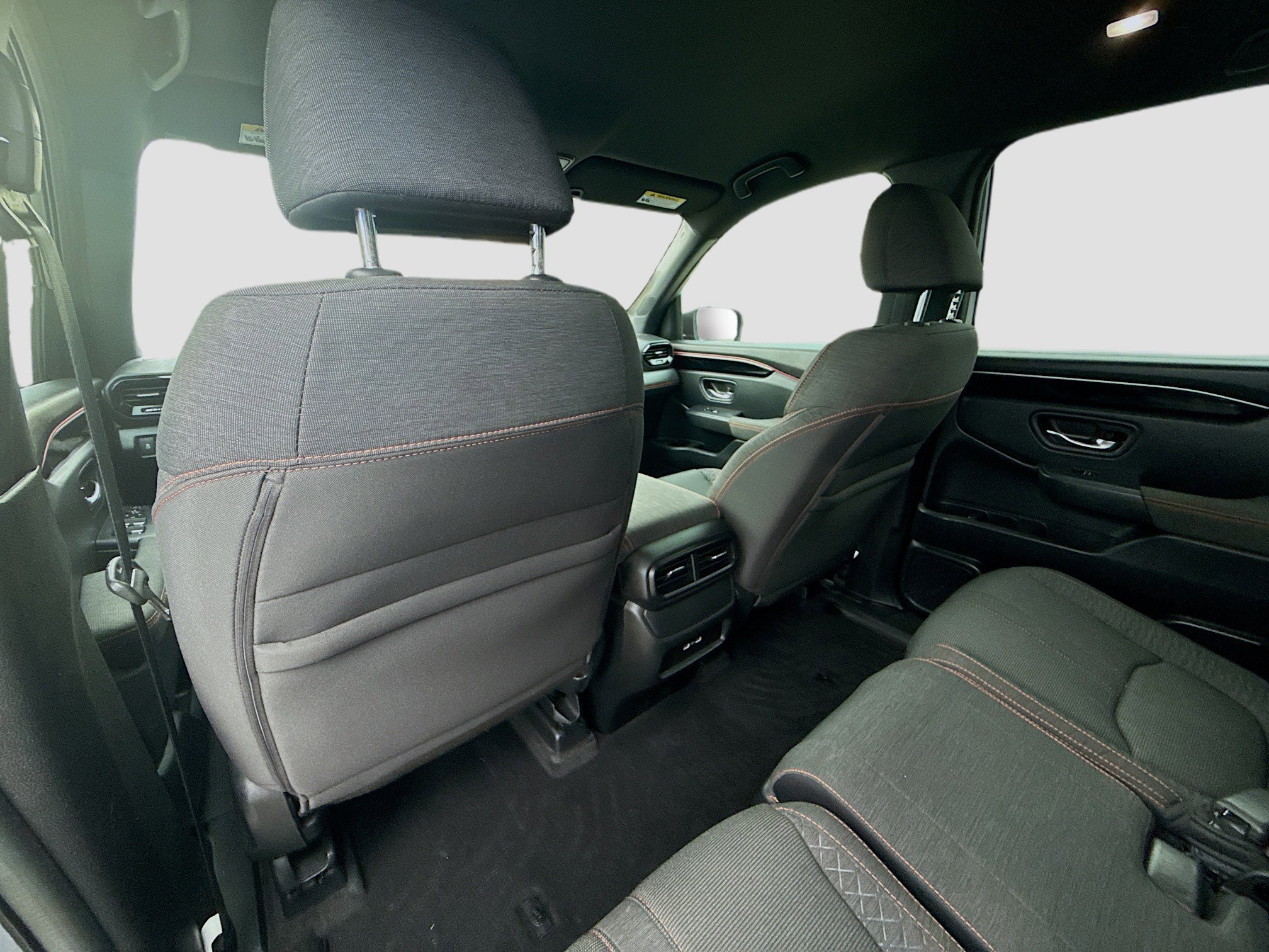 Used 2023 Honda Pilot Sport image 24