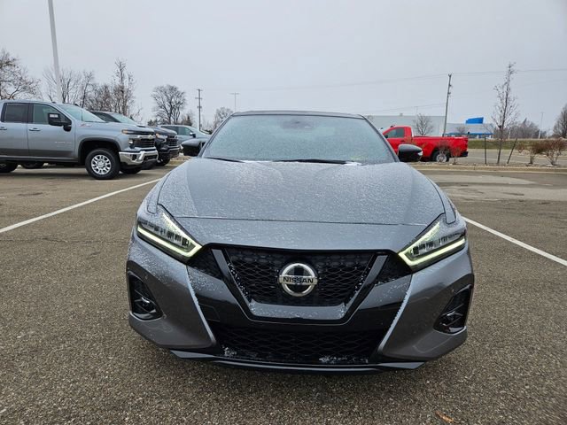 Used 2022 Nissan Maxima SR w/ Sport Mat Group image 2