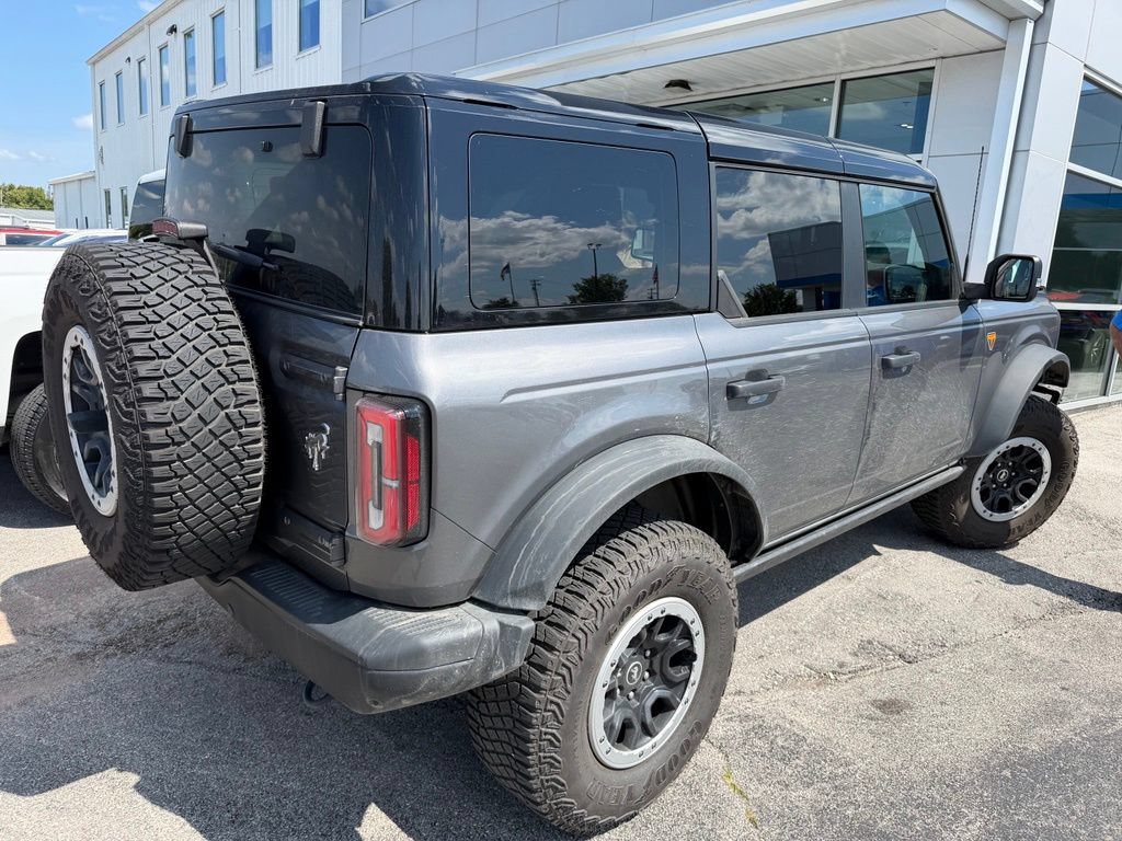 Used 2024 Ford Bronco Badlands AWD/4WD image 3