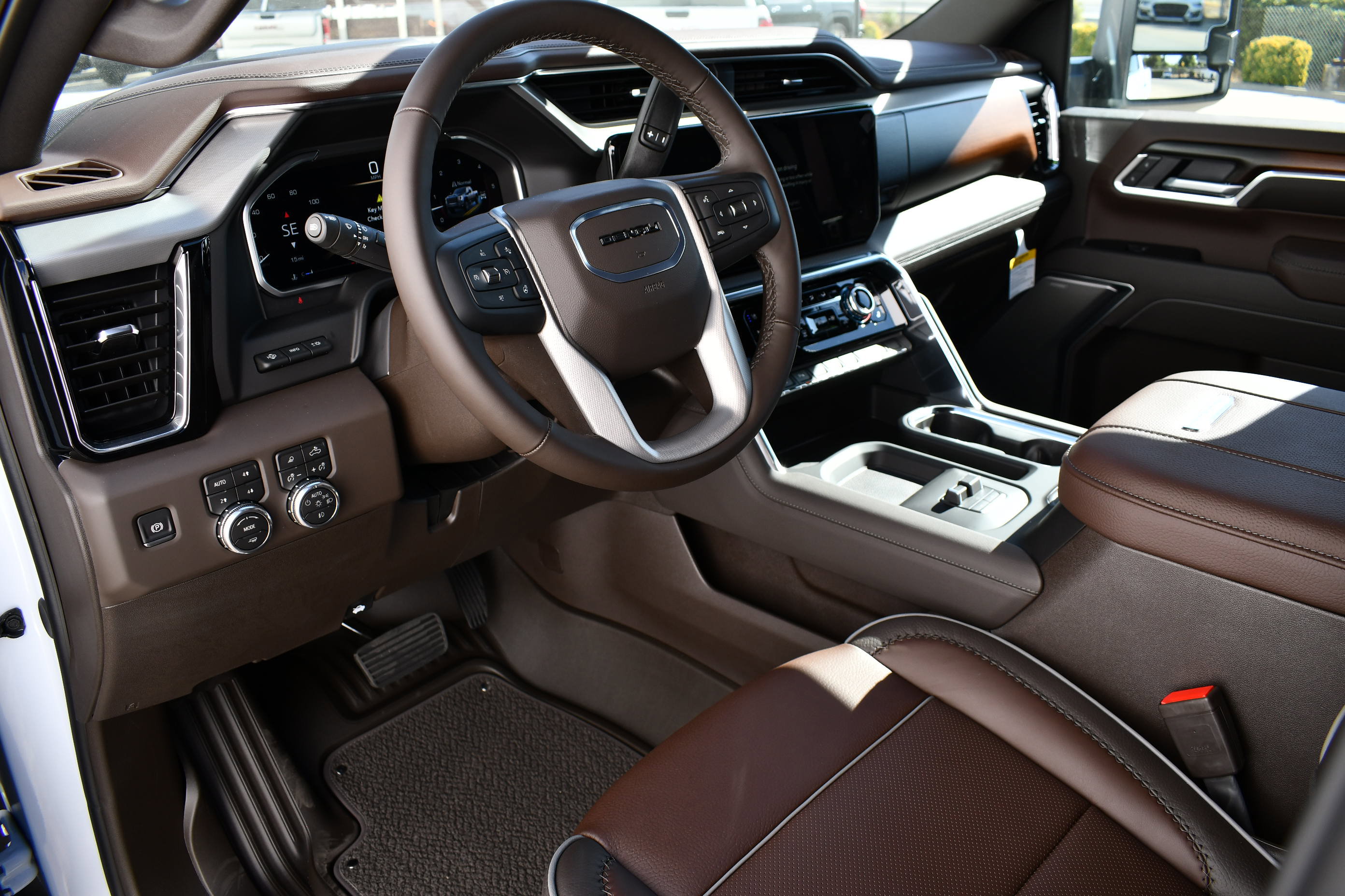 New 2026 GMC Sierra 2500 Denali w/ Denali Reserve Package image 18