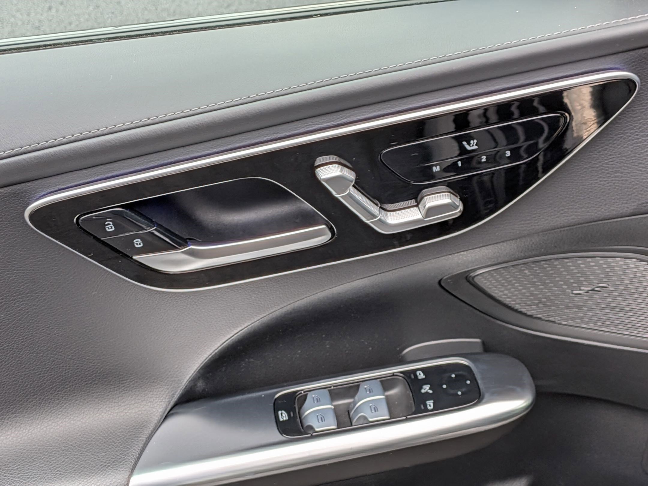 Certified 2023 Mercedes-Benz C 300 4MATIC Sedan image 15