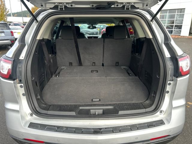 Used 2017 Chevrolet Traverse LT image 23