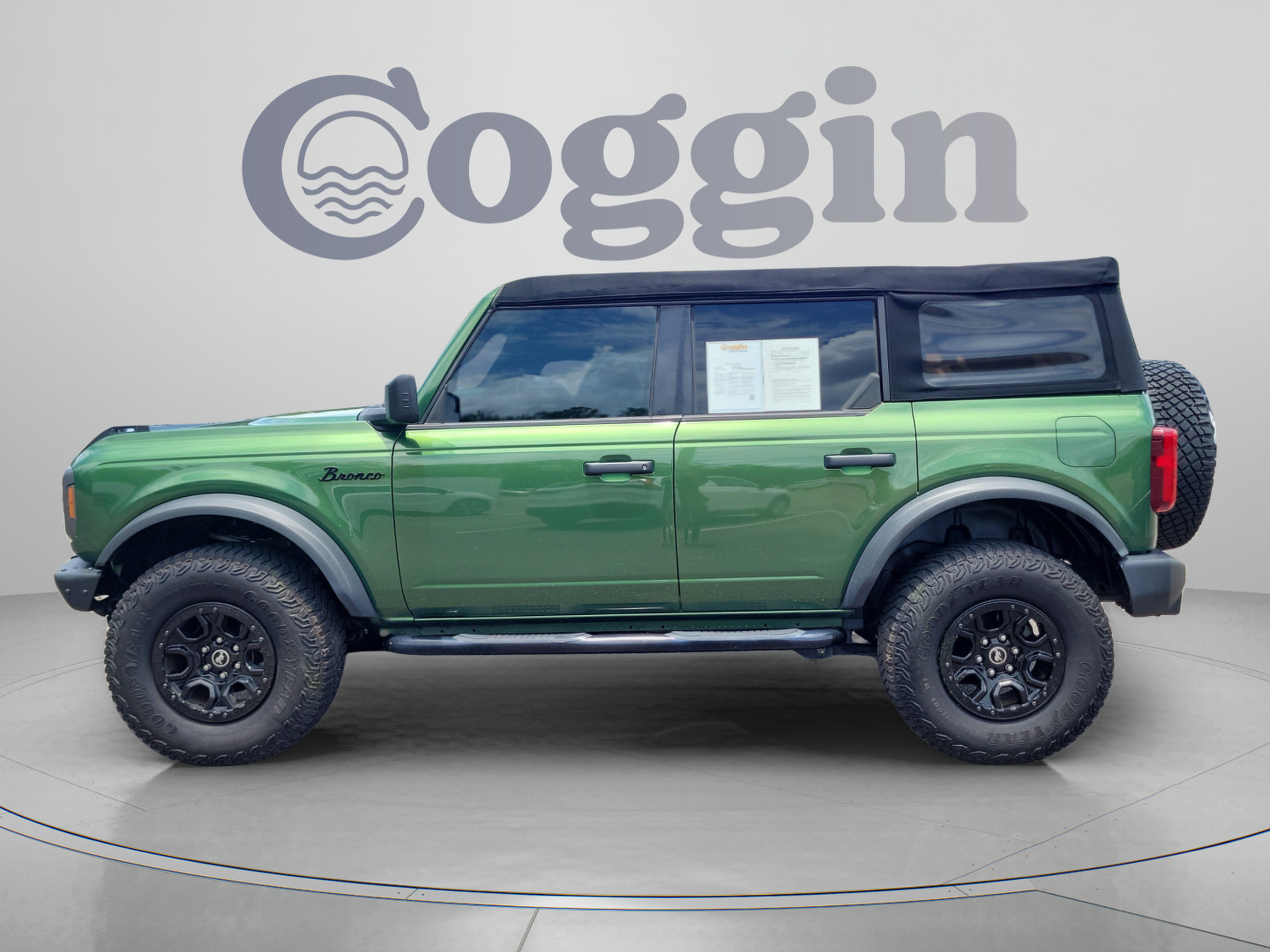 Used 2022 Ford Bronco Big Bend w/ Sasquatch Package AWD/4WD video 2