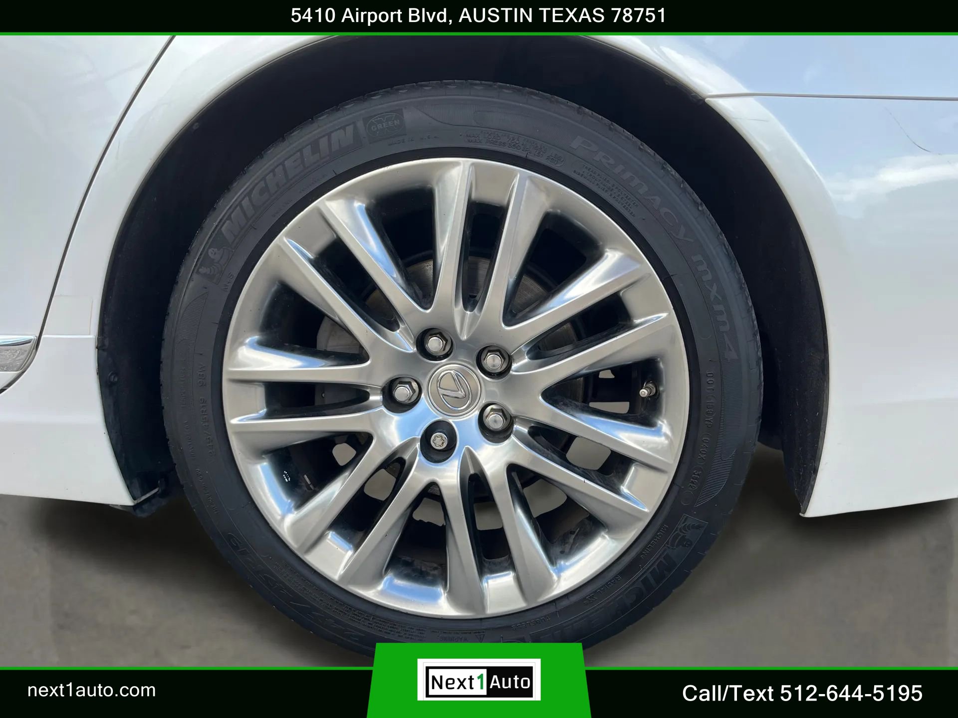 Used 2016 Lexus LS 460 w/ Comfort Package RWD image 40