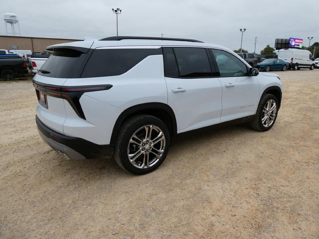 New 2027 Chevrolet Traverse LT AWD/4WD image 4