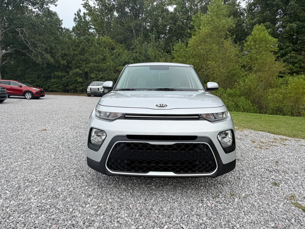 Used 2021 Kia Soul LX FWD image 2