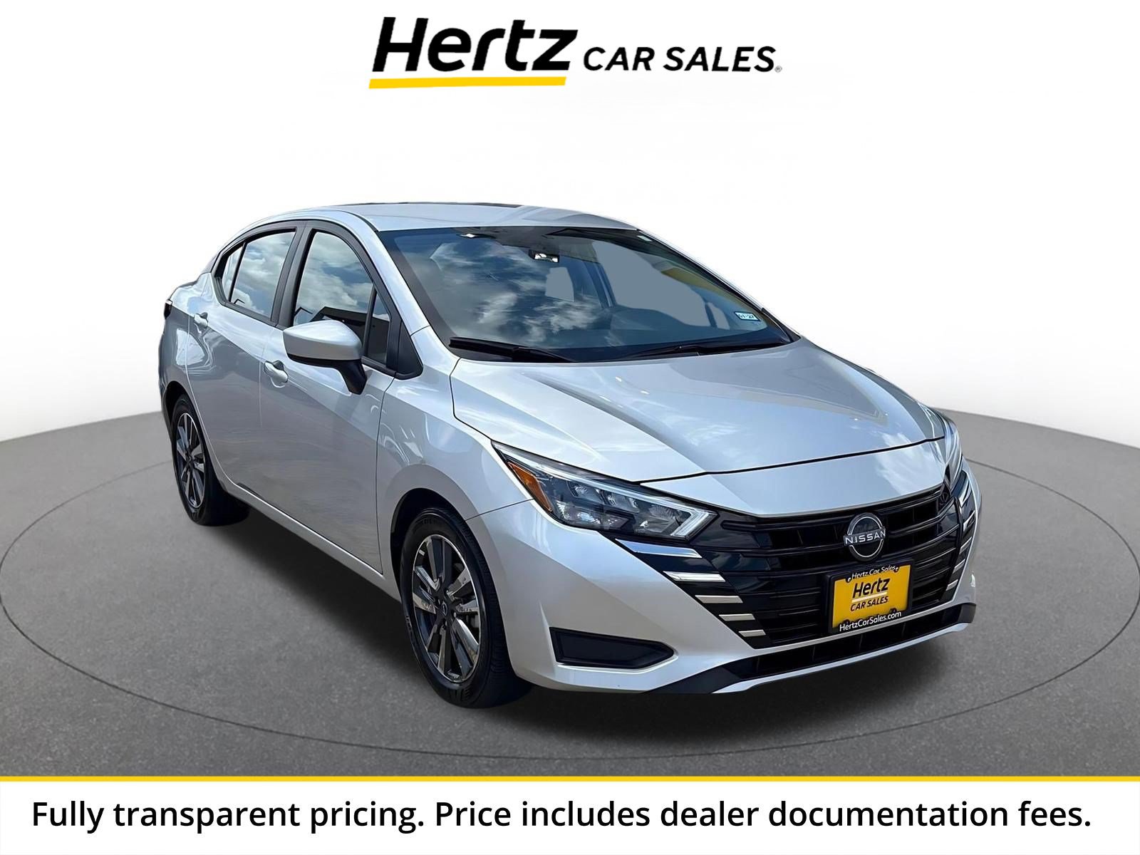Used 2025 Nissan Versa SV FWD image 1