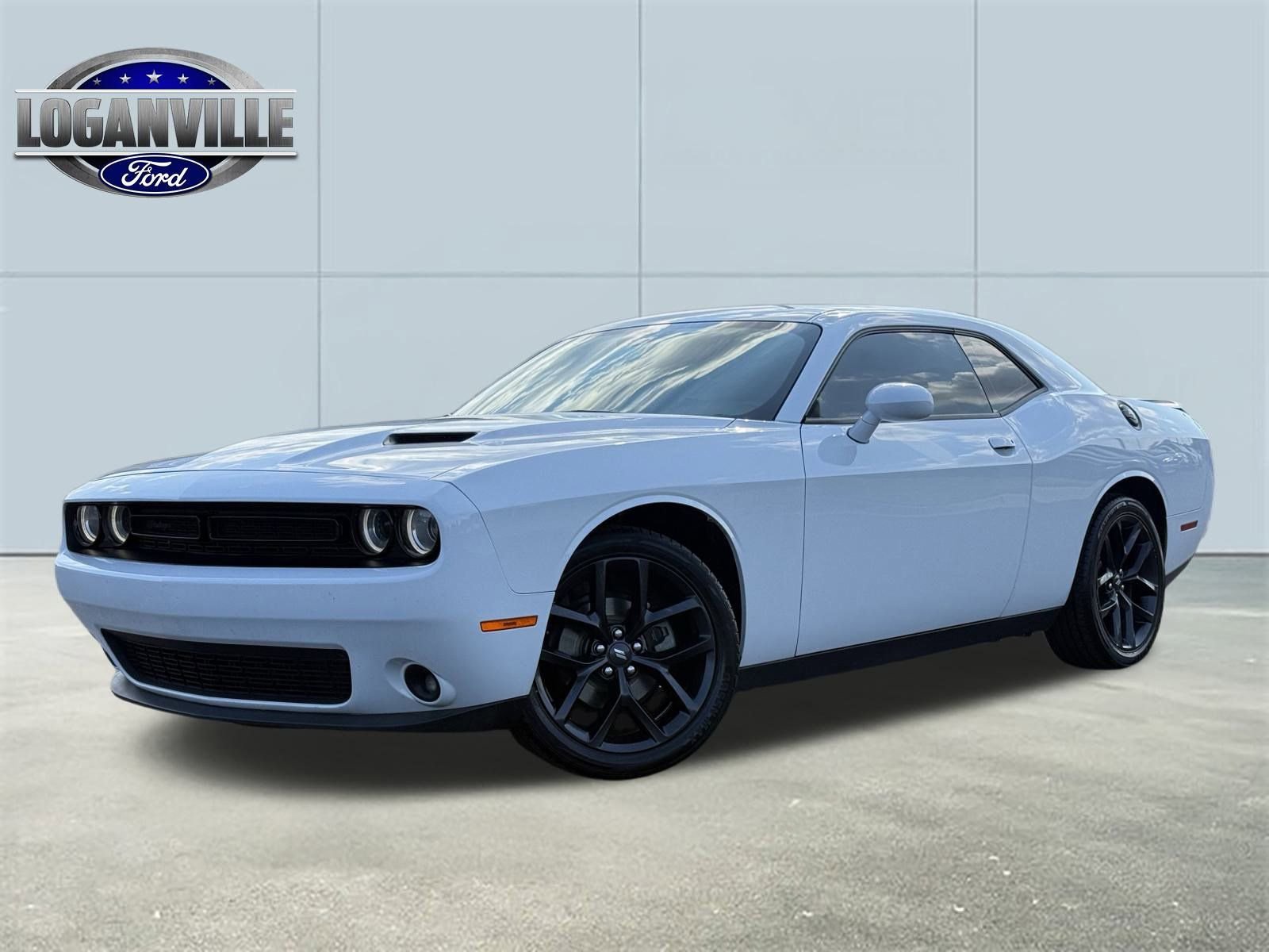 Used 2022 Dodge Challenger SXT w/ Blacktop Package